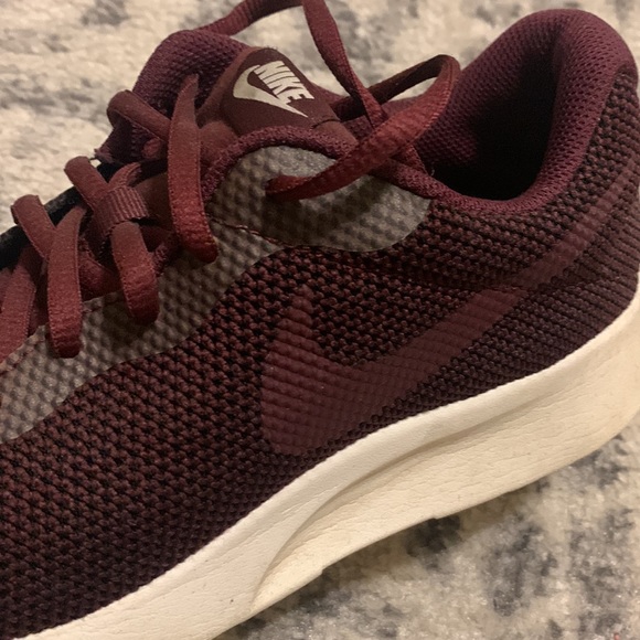 Nike Shoes Womens Nike Running Shoes Size 9 Poshmark